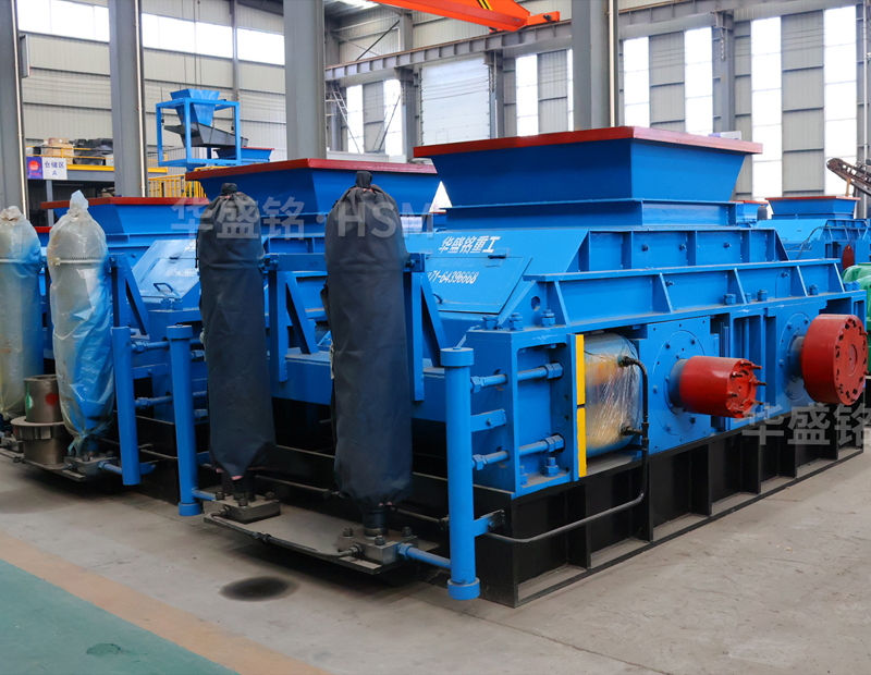 河卵石可以制砂嗎？對(duì)輥制砂機(jī)成品好嗎？